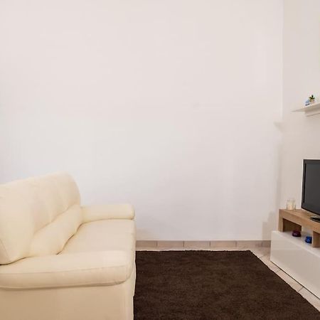 Susu Apartment Μπρίντιζι Εξωτερικό φωτογραφία