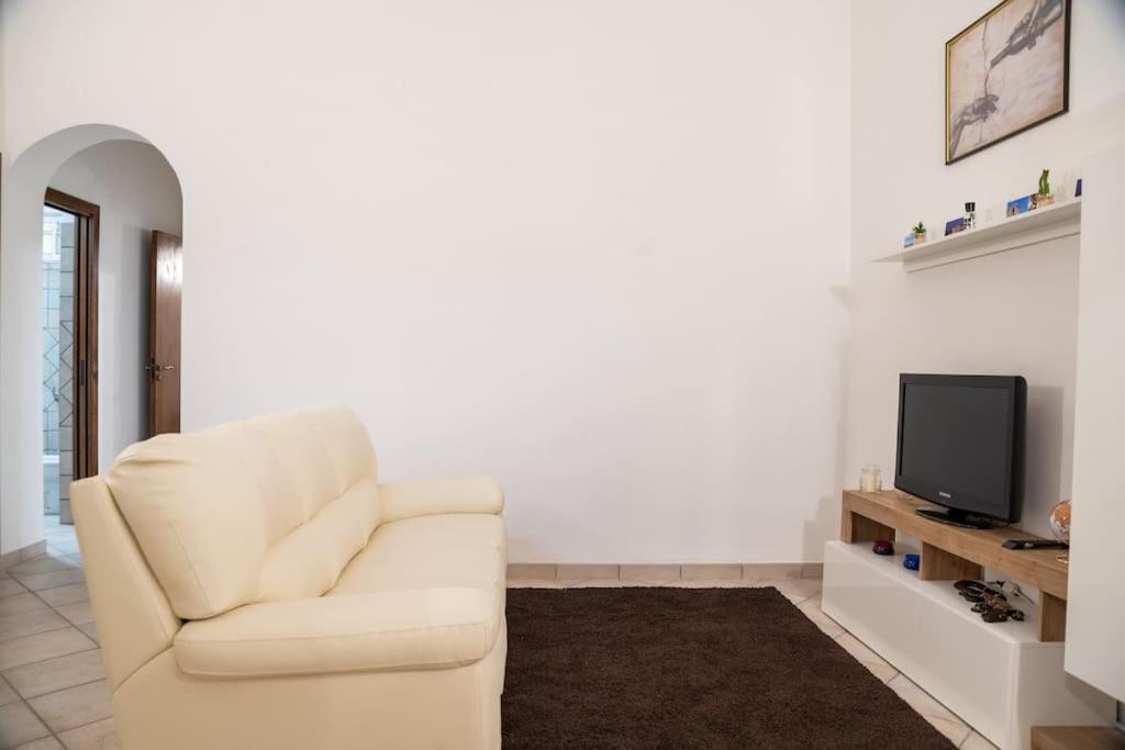 Susu Apartment Μπρίντιζι Εξωτερικό φωτογραφία