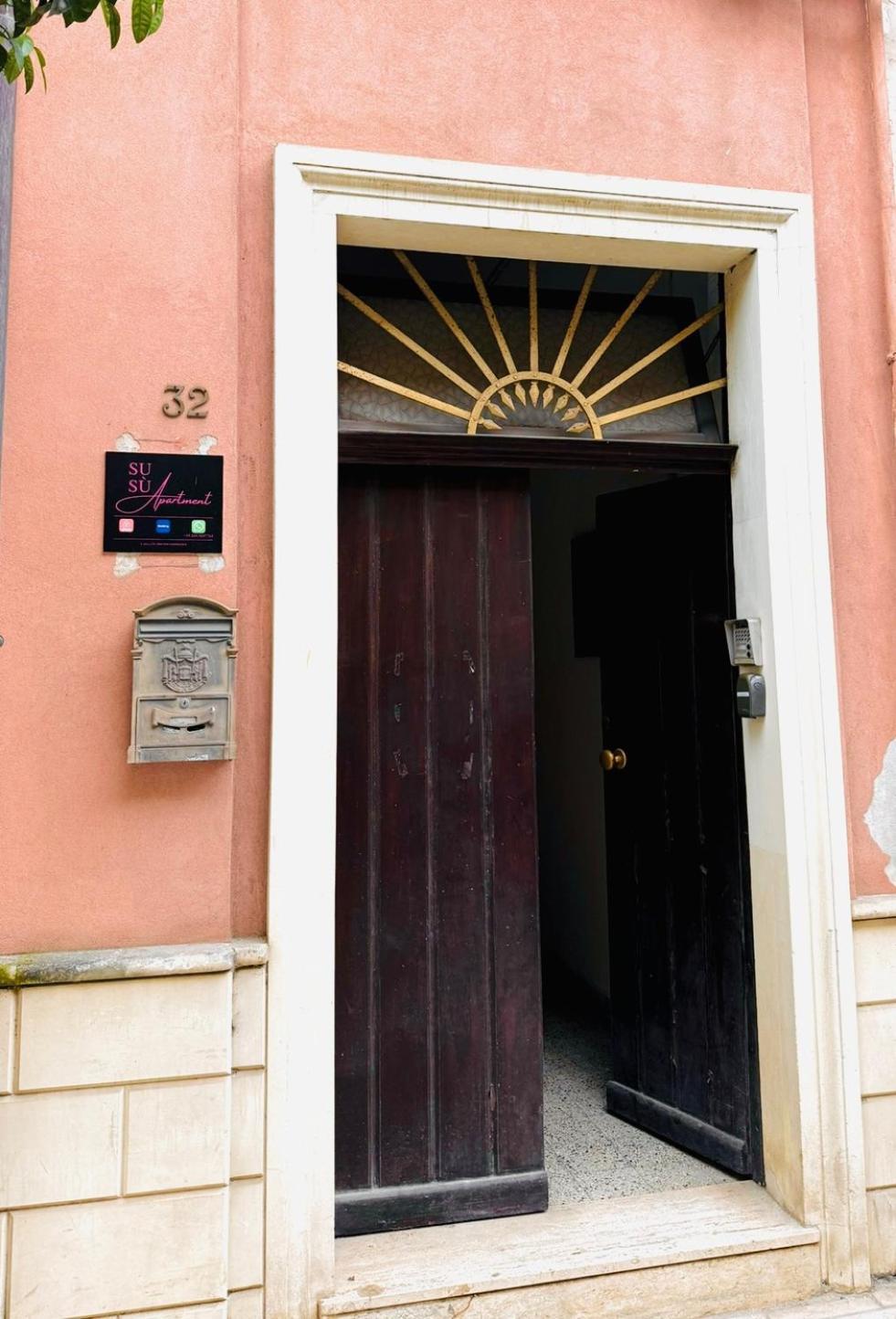 Susu Apartment Μπρίντιζι Εξωτερικό φωτογραφία