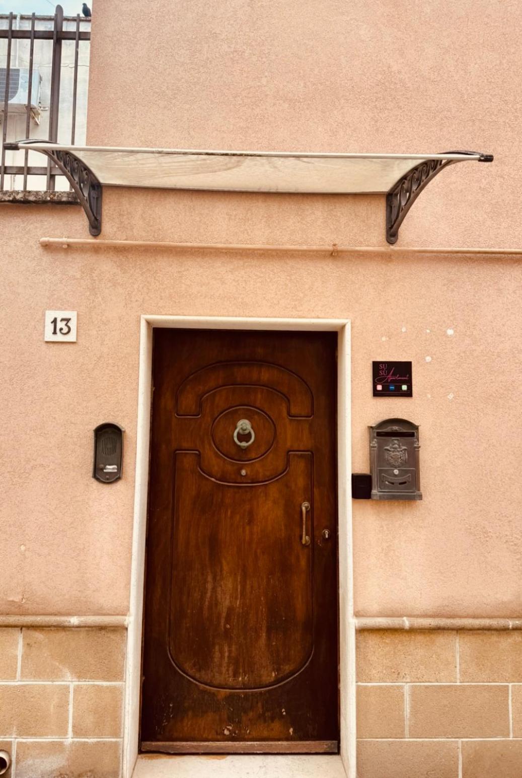 Susu Apartment Μπρίντιζι Εξωτερικό φωτογραφία